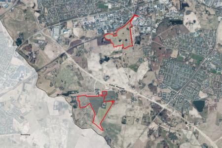 Luftfoto der viser afgrænsningen til debatoplægget om solceller ved Hasselager