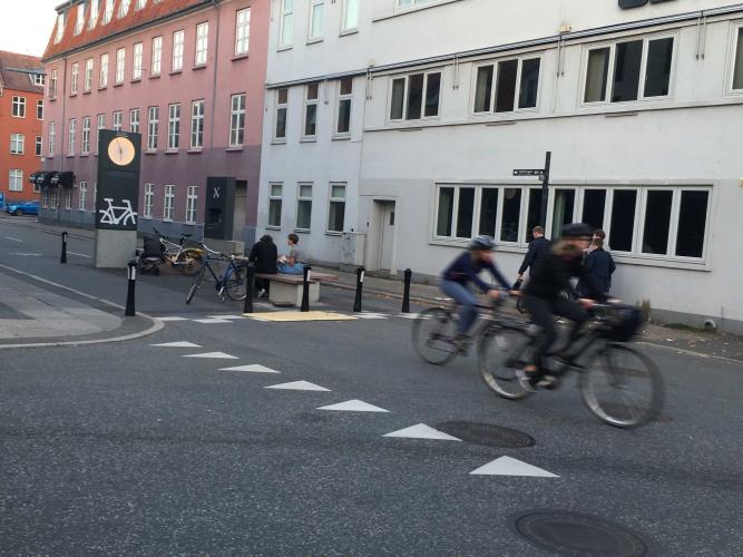Fredens Torv - Cykelservicestation 