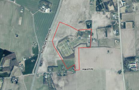 Luftfoto der viser afgrænsningen til debatoplægget om Trige Højspændingsstation